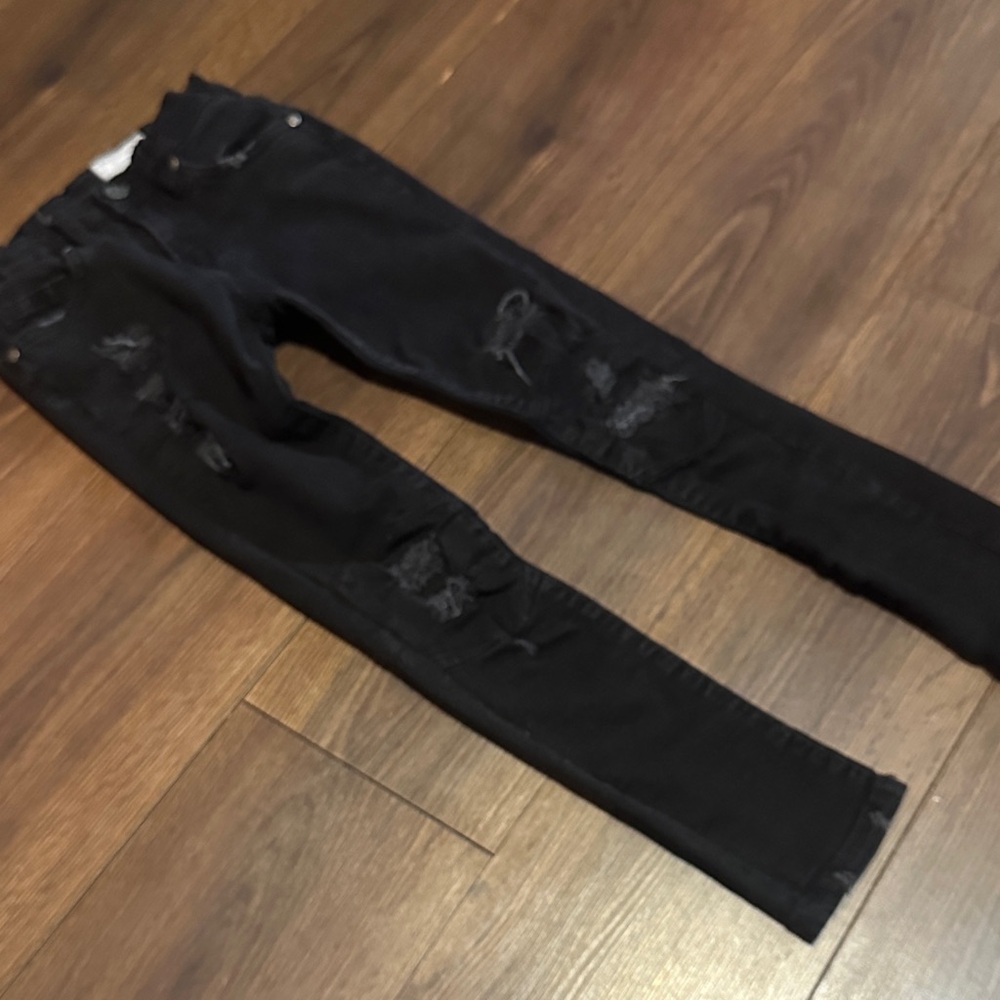 Black Distressed Boy’s Skinny Jeans